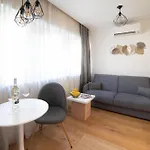 Deluxe Festival Centar With Free Parking * Sarajewo