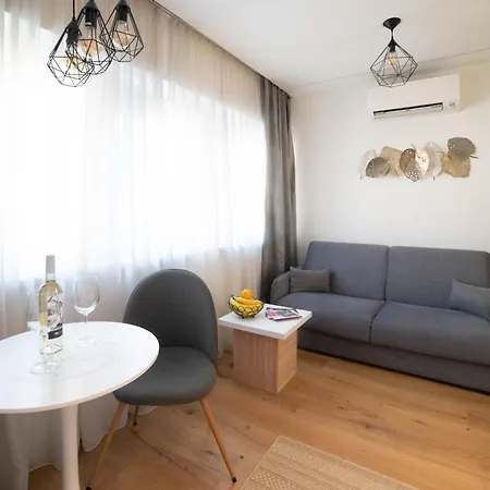 Deluxe Festival Centar With Free Parking * Sarajevo