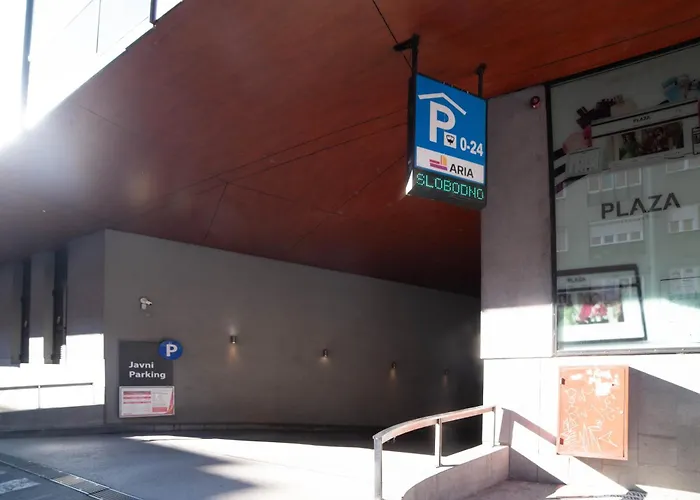 Deluxe Festival Centar With Free Parking